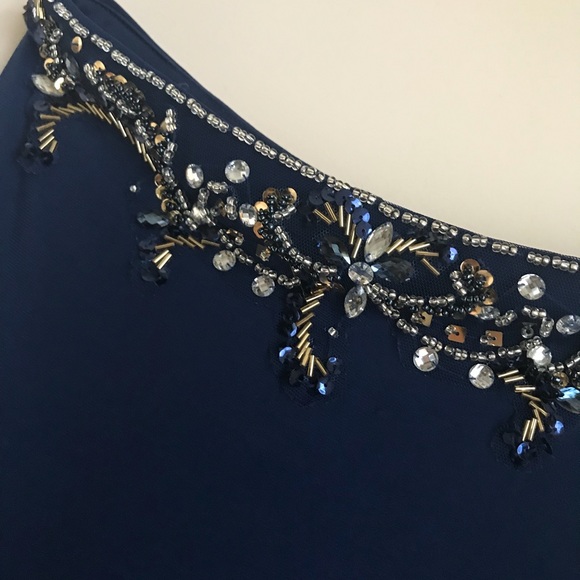 Windsor Prom Dress - Picture 6 of 8